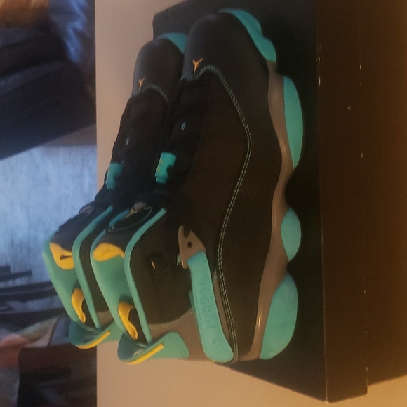 Jordan 6 Rings - Picture 4 of 5